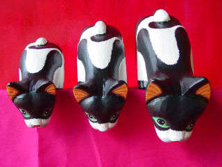 Artisanat, artisanat asiatique, artisanat dAsie, meuble, meuble asiatique, meuble dAsie, cadeau, boutique cadeau, grossiste, vente en gros, chat, Bouddha, Ganesh, statues, statue en bois, objets de dcoration, dcoration, dcoration dintrieur, objets utilitaires, artiste, artisan, Indonsie, Bali, Thalande, Java, Laos, Meuble, table, table basse, armoire, banc, chaise, bibliothque, commode, dressoir, lphant, Shiva, desse, soie tissus, tissage, coton, miroir, luminaire