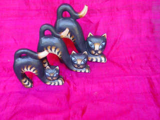 Artisanat, artisanat asiatique, artisanat dAsie, meuble, meuble asiatique, meuble dAsie, cadeau, boutique cadeau, grossiste, vente en gros, chat, Bouddha, Ganesh, statues, statue en bois, objets de dcoration, dcoration, dcoration dintrieur, objets utilitaires, artiste, artisan, Indonsie, Bali, Thalande, Java, Laos, Meuble, table, table basse, armoire, banc, chaise, bibliothque, commode, dressoir, lphant, Shiva, desse, soie tissus, tissage, coton, miroir, luminaire
