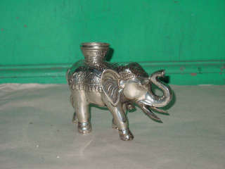 Artisanat, artisanat asiatique, artisanat dAsie, meuble, meuble asiatique, meuble dAsie, cadeau, boutique cadeau, grossiste, vente en gros, chat, Bouddha, Ganesh, statues, statue en bois, objets de dcoration, dcoration, dcoration dintrieur, objets utilitaires, artiste, artisan, Indonsie, Bali, Thalande, Java, Laos, Meuble, table, table basse, armoire, banc, chaise, bibliothque, commode, dressoir, lphant, Shiva, desse, soie tissus, tissage, coton, miroir, luminaire