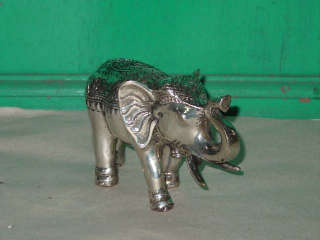 Artisanat, artisanat asiatique, artisanat dAsie, meuble, meuble asiatique, meuble dAsie, cadeau, boutique cadeau, grossiste, vente en gros, chat, Bouddha, Ganesh, statues, statue en bois, objets de dcoration, dcoration, dcoration dintrieur, objets utilitaires, artiste, artisan, Indonsie, Bali, Thalande, Java, Laos, Meuble, table, table basse, armoire, banc, chaise, bibliothque, commode, dressoir, lphant, Shiva, desse, soie tissus, tissage, coton, miroir, luminaire