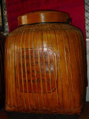 Artisanat, artisanat asiatique, artisanat dAsie, meuble, meuble asiatique, meuble dAsie, cadeau, boutique cadeau, grossiste, vente en gros, chat, Bouddha, Ganesh, statues, statue en bois, objets de dcoration, dcoration, dcoration dintrieur, objets utilitaires, artiste, artisan, Indonsie, Bali, Thalande, Java, Laos, Meuble, table, table basse, armoire, banc, chaise, bibliothque, commode, dressoir, lphant, Shiva, desse, soie tissus, tissage, coton, miroir, luminaire