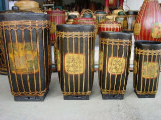 Artisanat, artisanat asiatique, artisanat dAsie, meuble, meuble asiatique, meuble dAsie, cadeau, boutique cadeau, grossiste, vente en gros, chat, Bouddha, Ganesh, statues, statue en bois, objets de dcoration, dcoration, dcoration dintrieur, objets utilitaires, artiste, artisan, Indonsie, Bali, Thalande, Java, Laos, Meuble, table, table basse, armoire, banc, chaise, bibliothque, commode, dressoir, lphant, Shiva, desse, soie tissus, tissage, coton, miroir, luminaire