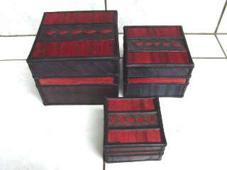Artisanat, artisanat asiatique, artisanat dAsie, meuble, meuble asiatique, meuble dAsie, cadeau, boutique cadeau, grossiste, vente en gros, chat, Bouddha, Ganesh, statues, statue en bois, objets de dcoration, dcoration, dcoration dintrieur, objets utilitaires, artiste, artisan, Indonsie, Bali, Thalande, Java, Laos, Meuble, table, table basse, armoire, banc, chaise, bibliothque, commode, dressoir, lphant, Shiva, desse, soie tissus, tissage, coton, miroir, luminaire