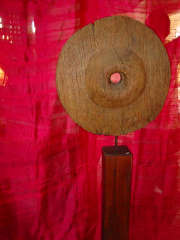 Artisanat, artisanat asiatique, artisanat dAsie, meuble, meuble asiatique, meuble dAsie, cadeau, boutique cadeau, grossiste, vente en gros, chat, Bouddha, Ganesh, statues, statue en bois, objets de dcoration, dcoration, dcoration dintrieur, objets utilitaires, artiste, artisan, Indonsie, Bali, Thalande, Java, Laos, Meuble, table, table basse, armoire, banc, chaise, bibliothque, commode, dressoir, lphant, Shiva, desse, soie tissus, tissage, coton, miroir, luminaire