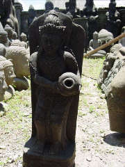 Artisanat, artisanat asiatique, artisanat dAsie, meuble, meuble asiatique, meuble dAsie, cadeau, boutique cadeau, grossiste, vente en gros, chat, Bouddha, Ganesh, statues, statue en bois, objets de dcoration, dcoration, dcoration dintrieur, objets utilitaires, artiste, artisan, Indonsie, Bali, Thalande, Java, Laos, Meuble, table, table basse, armoire, banc, chaise, bibliothque, commode, dressoir, lphant, Shiva, desse, soie tissus, tissage, coton, miroir, luminaire